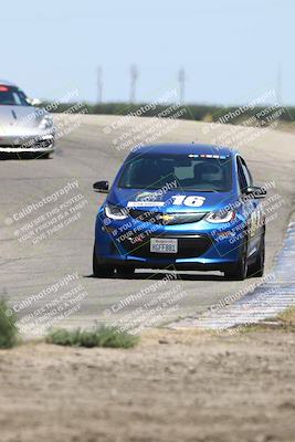 media/Jul-26-2025-Speed Ventures (Sat) [[fe569e6cf0]]/Yellow Group/Outside Grapevine/